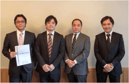 説明: Macintosh HD:Users:akira:Pictures:iPhoto Library:Previews:2013:08:11:20130811-145801:FOn+HJL4T%6d14p2jLrwmA:CIMG5573.JPG